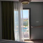 Elia Alacati Çeşme