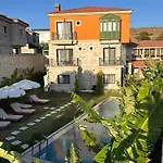 Elia Alacati 酒店
