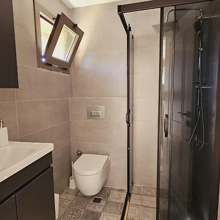 Elia Alacati Hotel *