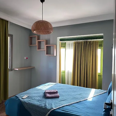 Elia Alaçatı *