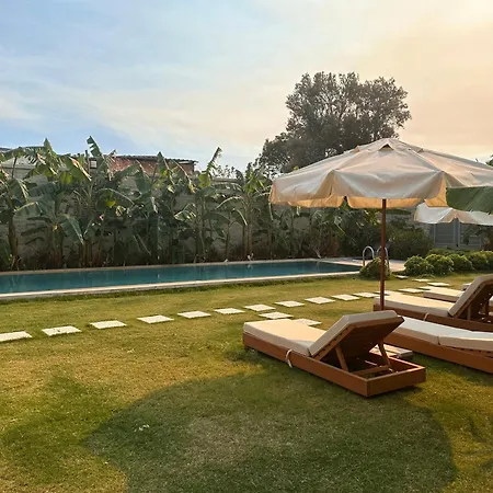 Elia Alacati * Çeşme