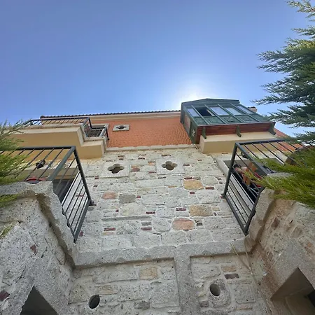 Elia Alacati Hotel *