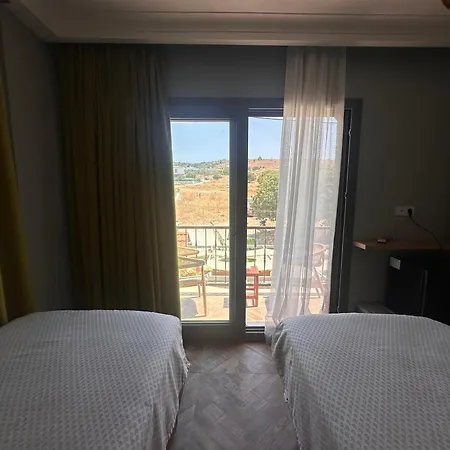 Elia Alacati * Cesme