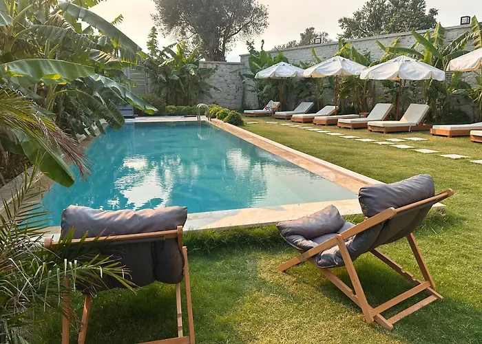 Elia Alacati * Çeşme